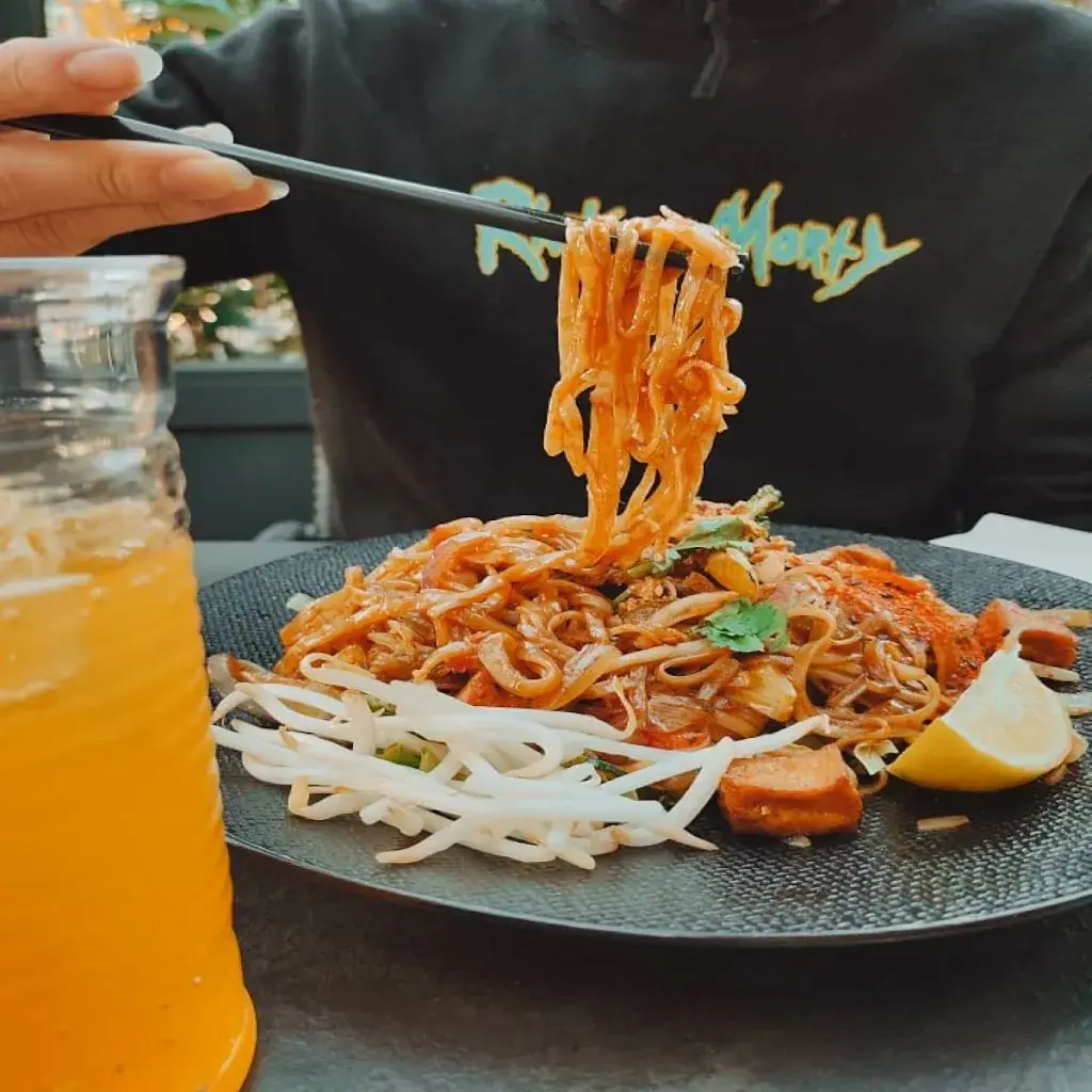 Restaurant Issy l'Asie_Issy-les-Moulineaux_slider_image_2