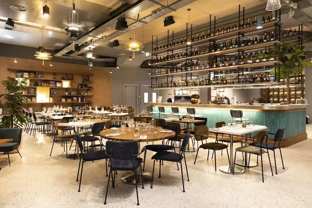 Le Nida restaurant à Issy-les-Moulineaux