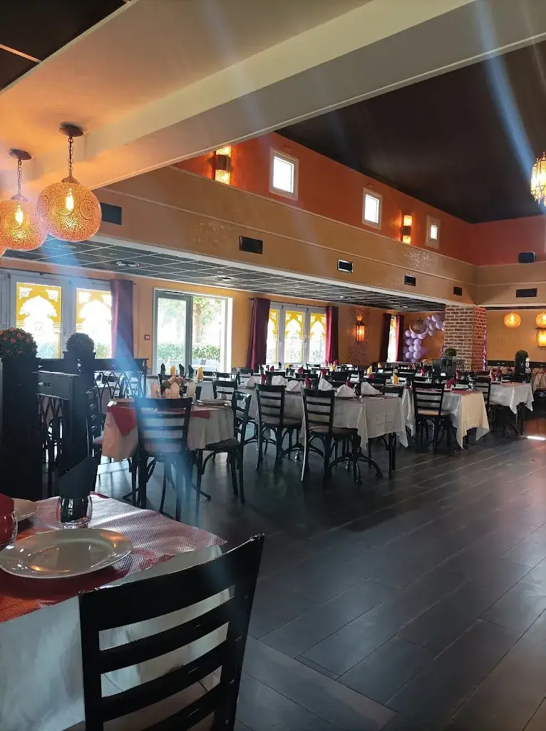 MUMTAZ RESTAURANT_Goussainville_slider_image_3