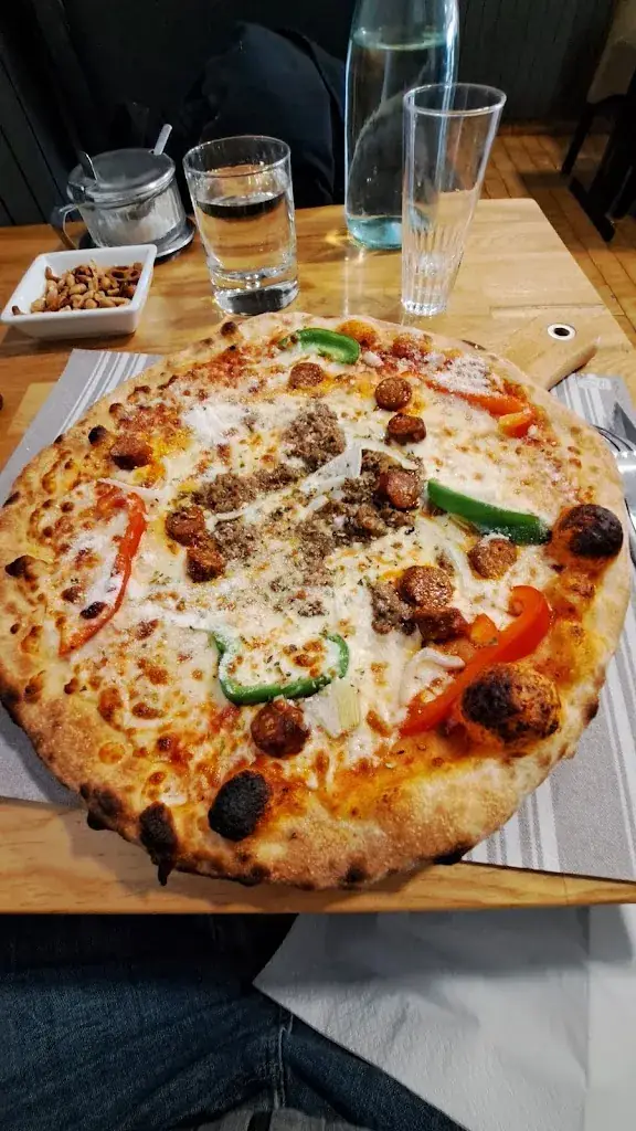 Restaurant La Casa Di Papà_Goussainville_slider_image_3