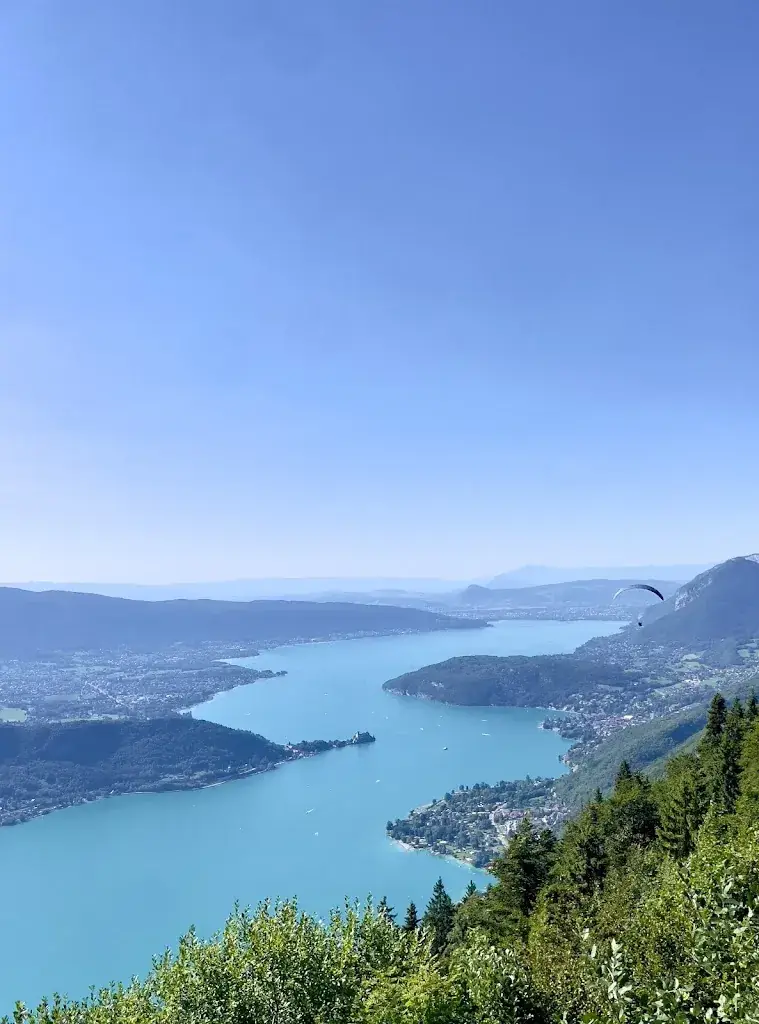 Uly Wolters_Le Balcon du Lac_Talloires-Montmin_review