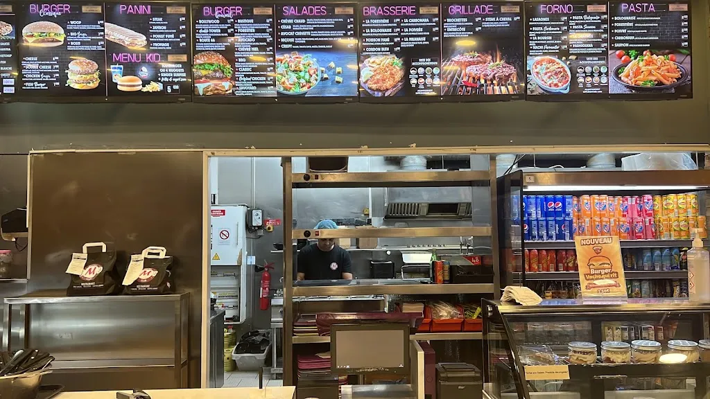 T.A Qamar_Mistral Club_Goussainville_review