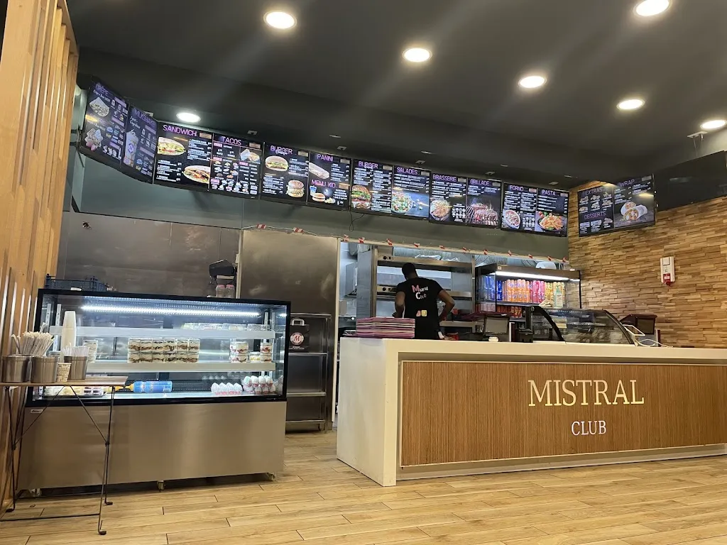 Mistral Club Restaurant in Goussainville