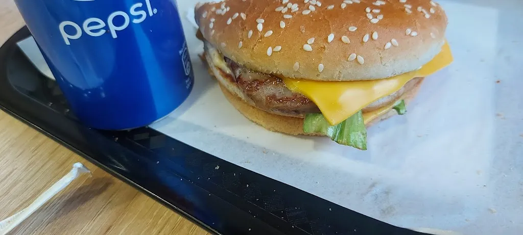 Restaurant Lounge_Goussainville_slider_image_2