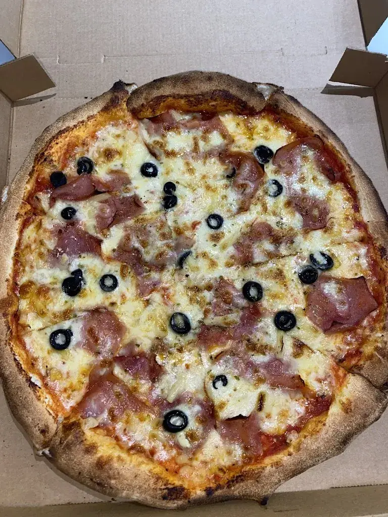 Alexandre COTTIER_LA MAMMA_Ferté-Gaucher_review