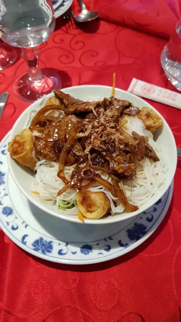 Jean-Rémy B. (Jr_Lili)_Le Mandarin Rouge_Perray-en-Yvelines_review