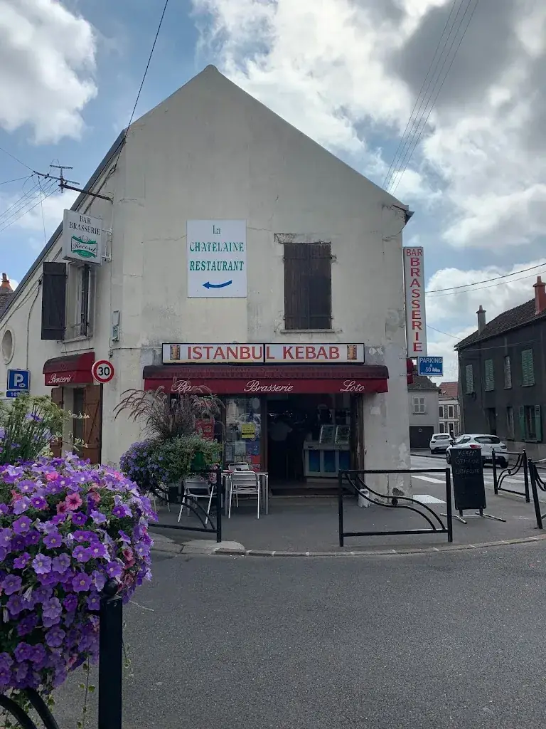 Istanbul Kebab / Bar de l’Europe_Châtelet-en-Brie_slider_image_3