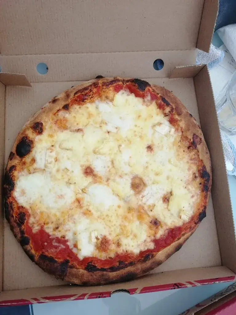 Menu_PIZZA _ RESTAURANT DOLCE VITA_Châtelet-en-Brie_image_7