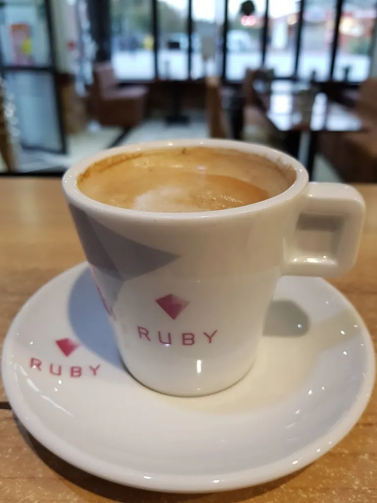 Café De La Mairie LA QUEUE-EN-BRIE restaurant in Queue-en-Brie
