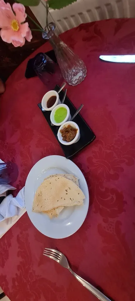 Robert Mitchell_Kashmir Delight_Pecq_review