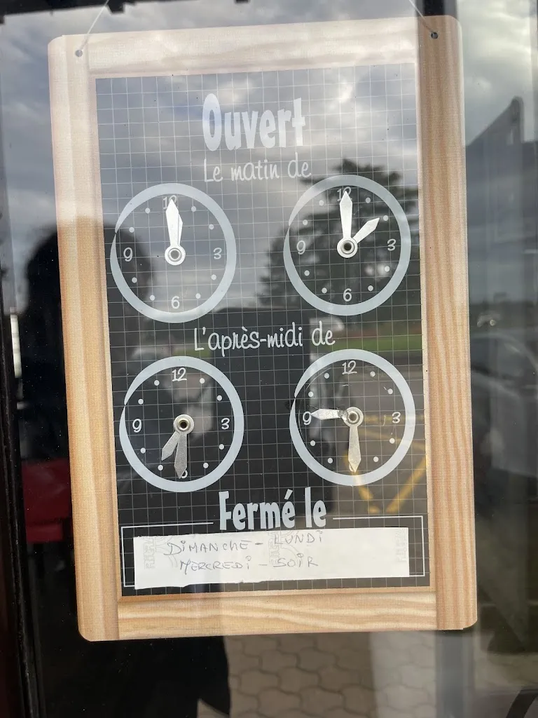 Helena Naffa'_Le Monde des Saveurs_Mesnil-Saint-Denis_review