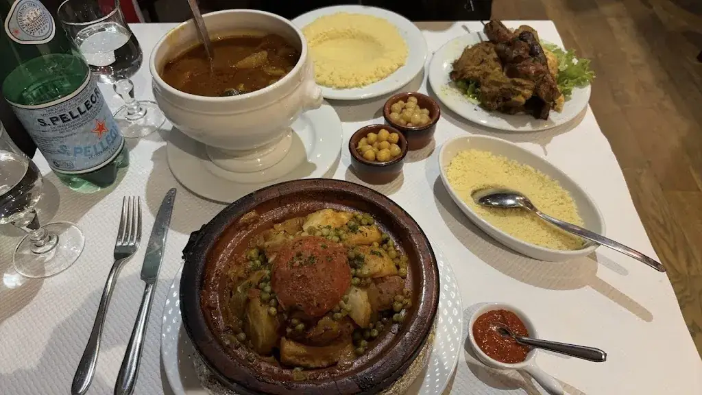 You Li_Restaurant Le MAROC_Mesnil-Saint-Denis_review