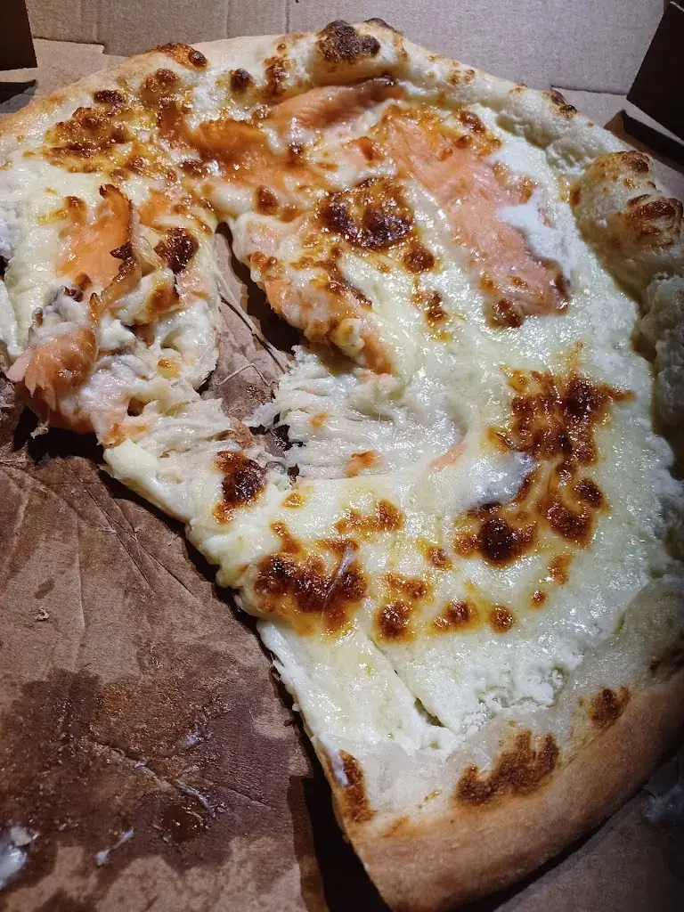 Allo Pizza._Mesnil-Saint-Denis_slider_image_1