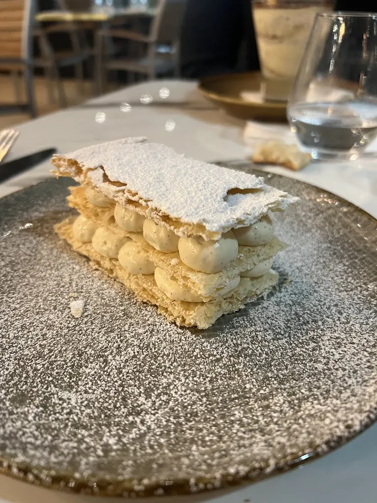 L'INSOLITE_Raincy_slider_image_3