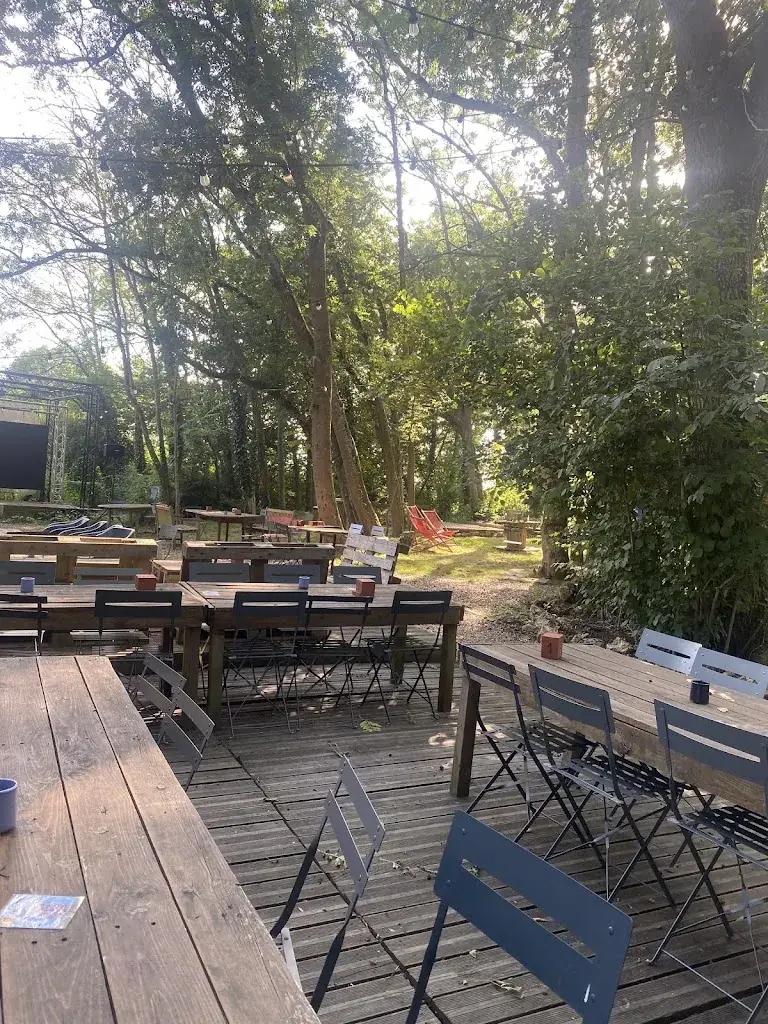 Cindy BESSA_La Guinguette_Alluets-le-Roi_review