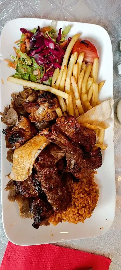 Ariharasudan Vallinayagam_ISTANBUL_Clayes-sous-Bois_review