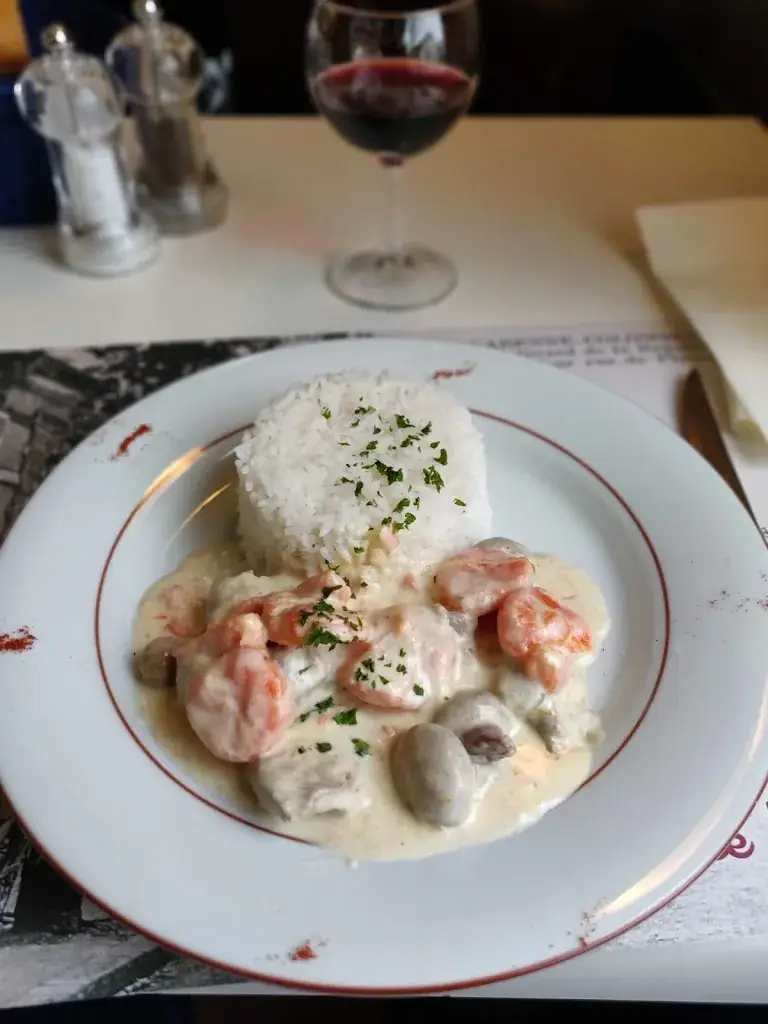 Lokesh Arora_Le Cardinal_Garenne-Colombes_review