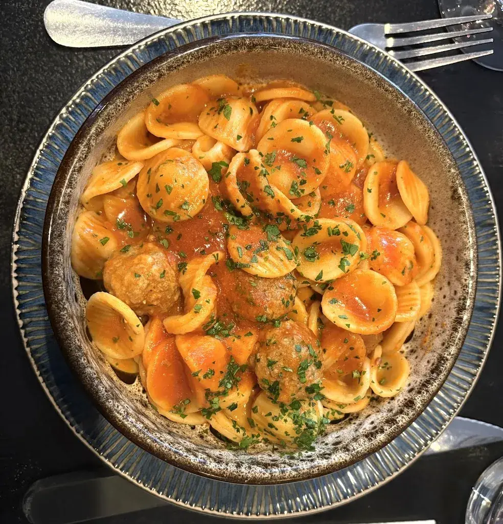 Bollicine_Garenne-Colombes_slider_image_3