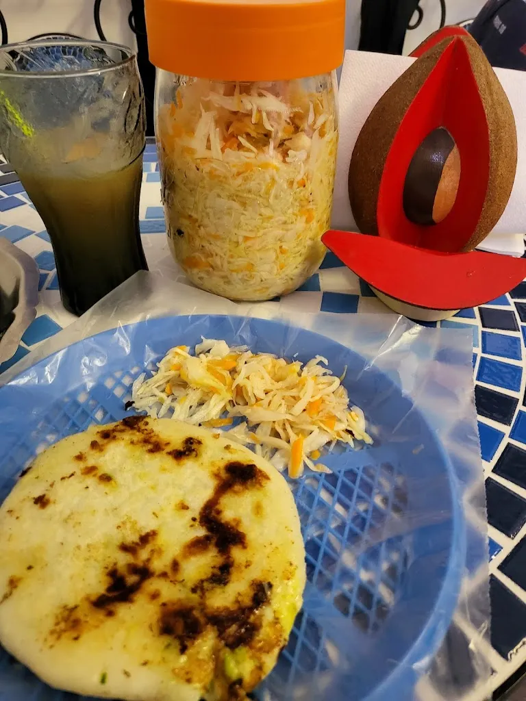 Menü_La Pupusera restaurant_Garenne-Colombes_Bild_6