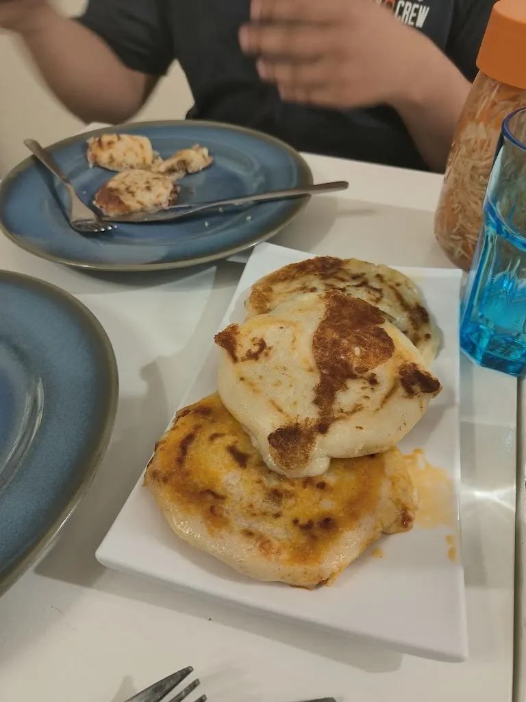 Elsa Pommier_La Pupusera restaurant_Garenne-Colombes_Bewertung