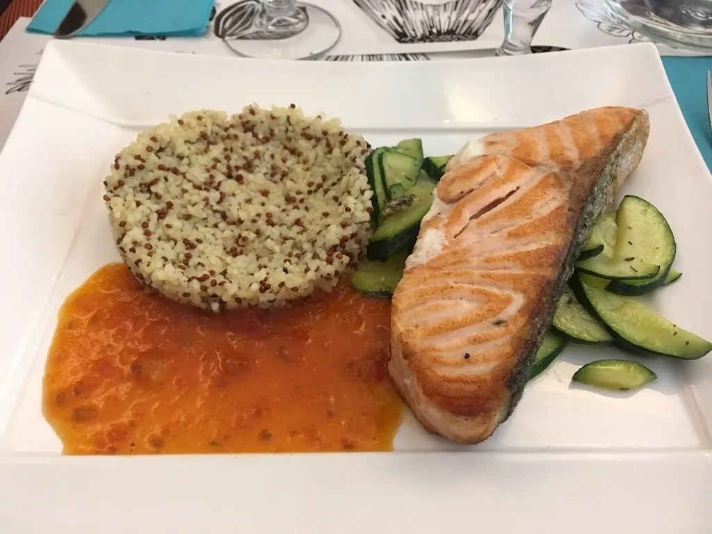 Lakshmi Jayakumar_Resto V_Garenne-Colombes_review