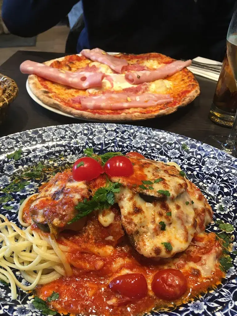 Oana P_La Voglia Pazza_Garenne-Colombes_Bewertung