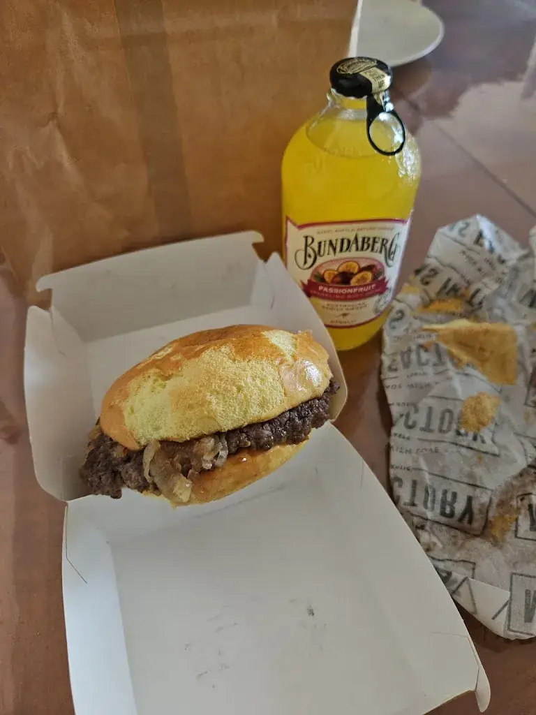 MftghostsTV_M.S FACTORY_Garenne-Colombes_review