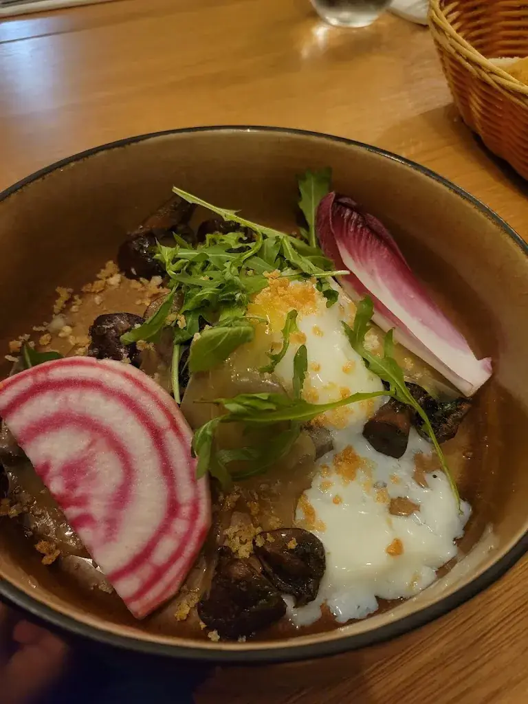 Tram Anh Nguyen_Le Pré en Bulles_Pré-Saint-Gervais_review