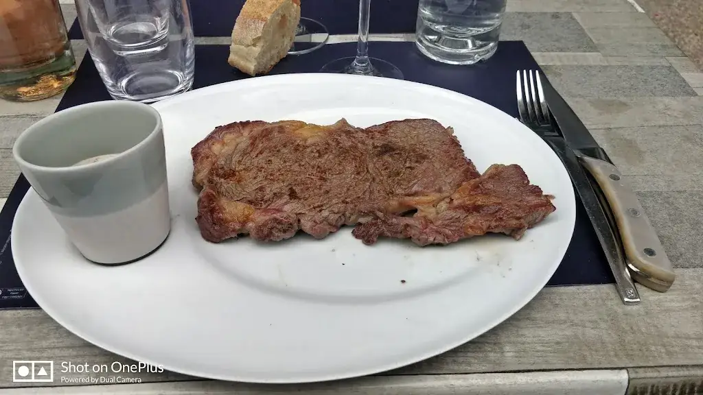 lionel testud_La Table des 2L_Raucoules_reseña