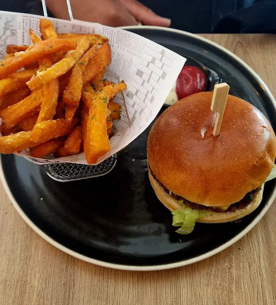 Menu_Le Cloud_Pavillons-sous-Bois_image_6