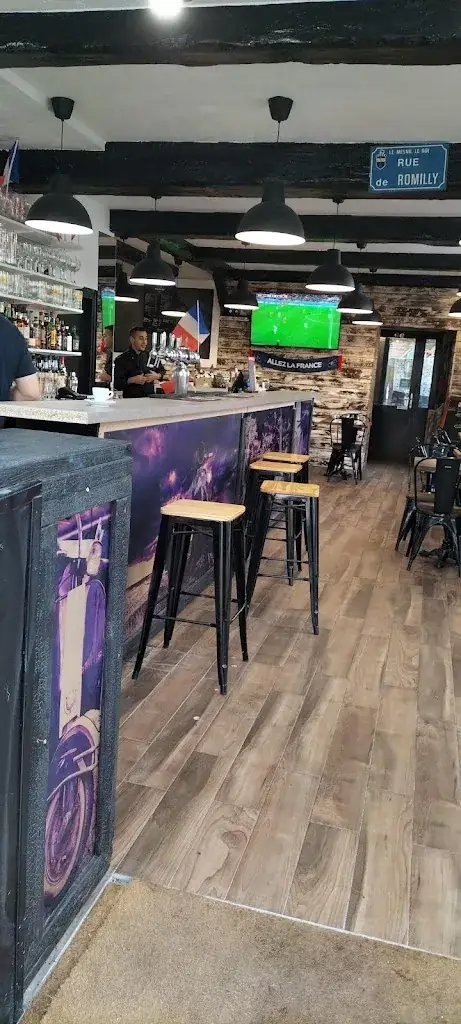 Le Bistrot du Coin_Mesnil-le-Roi_slider_image_3