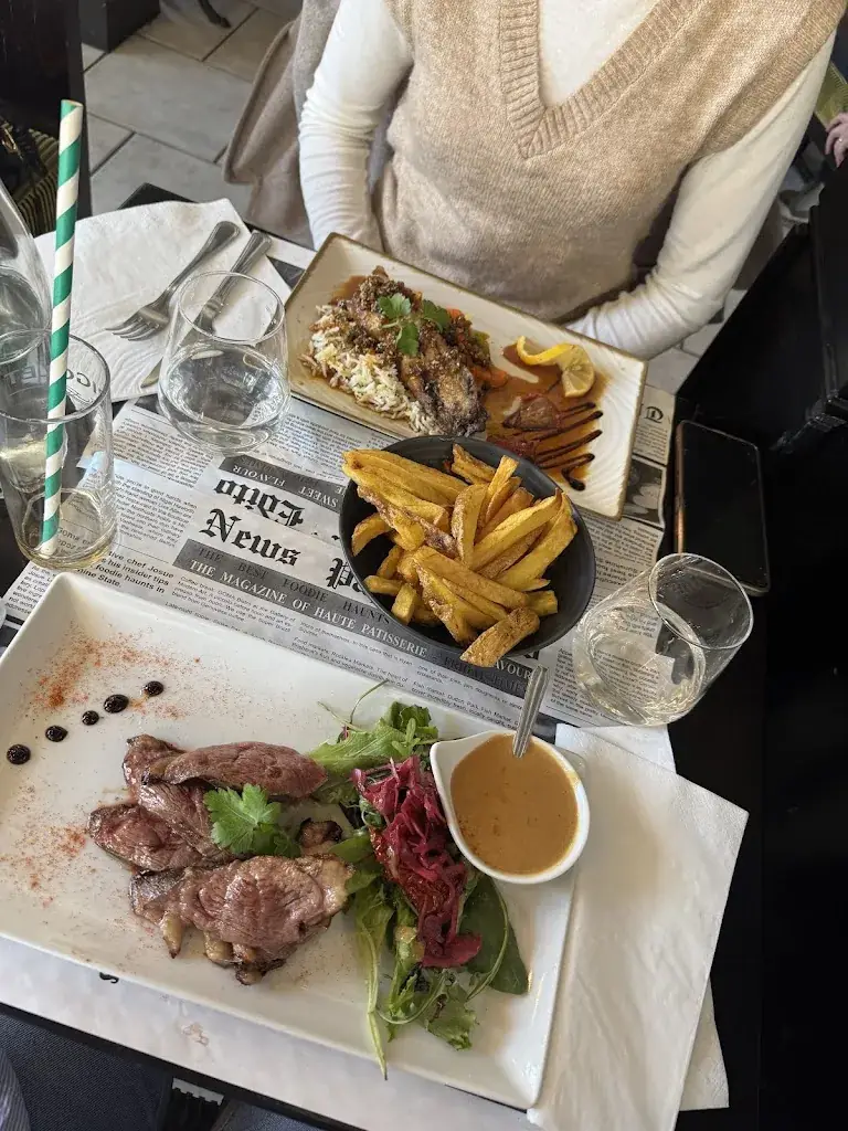 Amellou Julou_La Forêt_Maisons-Laffitte_review