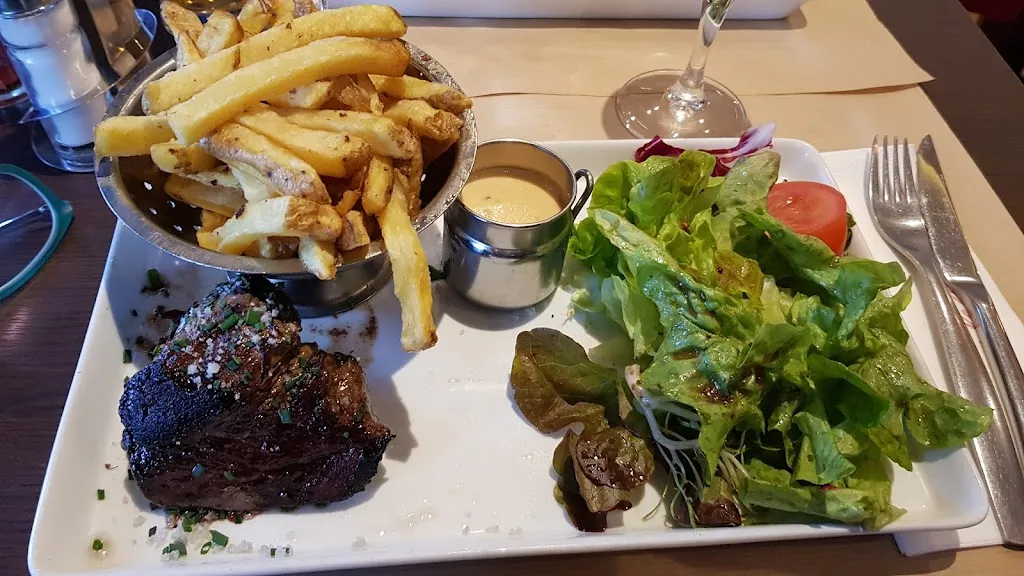 Le Saint Germain_Maisons-Laffitte_slider_image_2