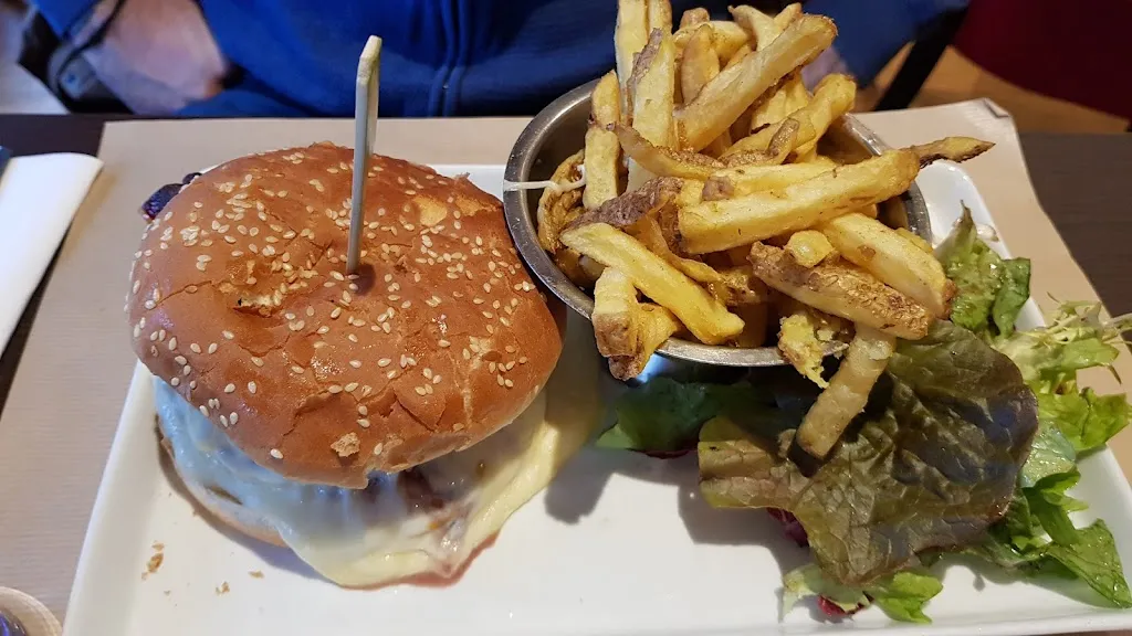 Le Saint Germain_Maisons-Laffitte_slider_image_3