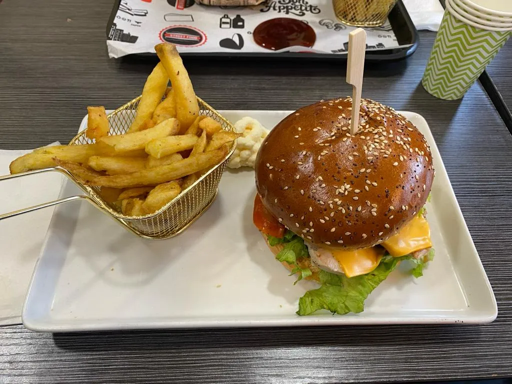 Pizza Bon Gusto_Leudeville_slider_image_2