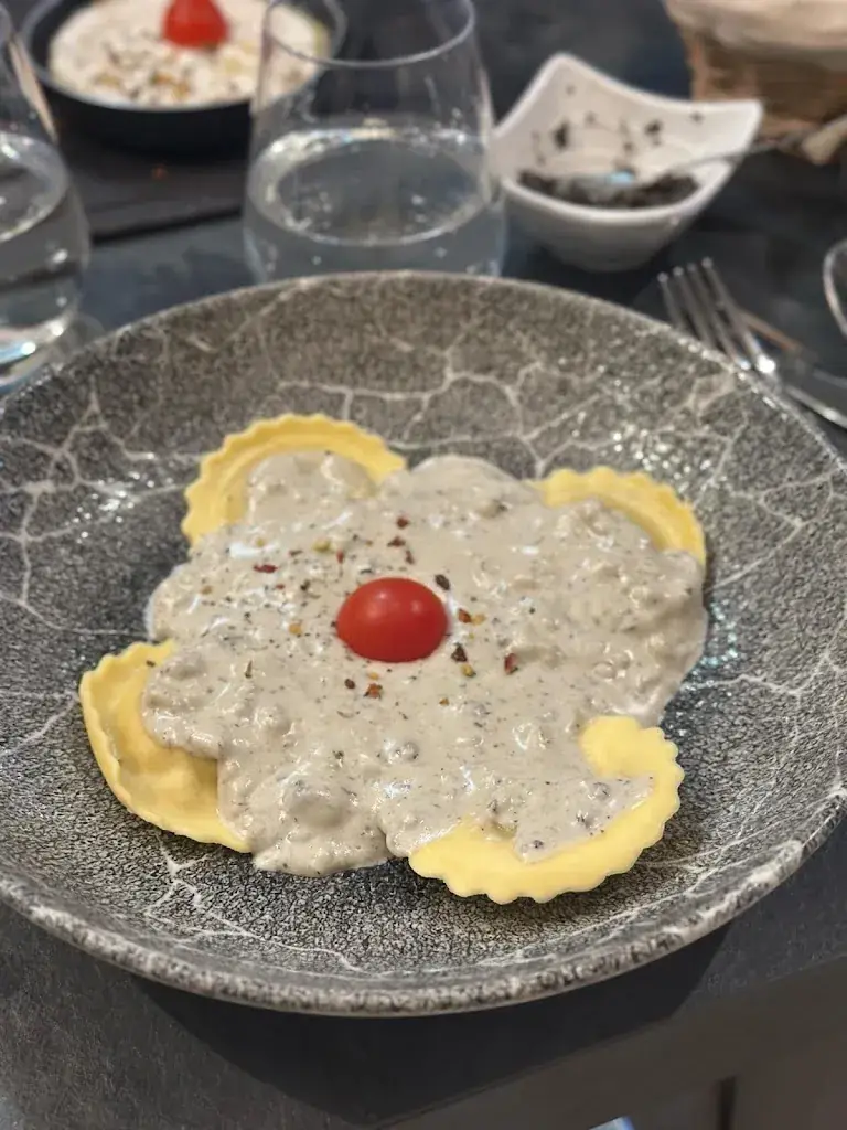 Paul Prieto_Vinalia_Noisy-le-Grand_review