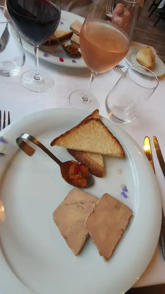 La Flamme_Linas_slider_image_2