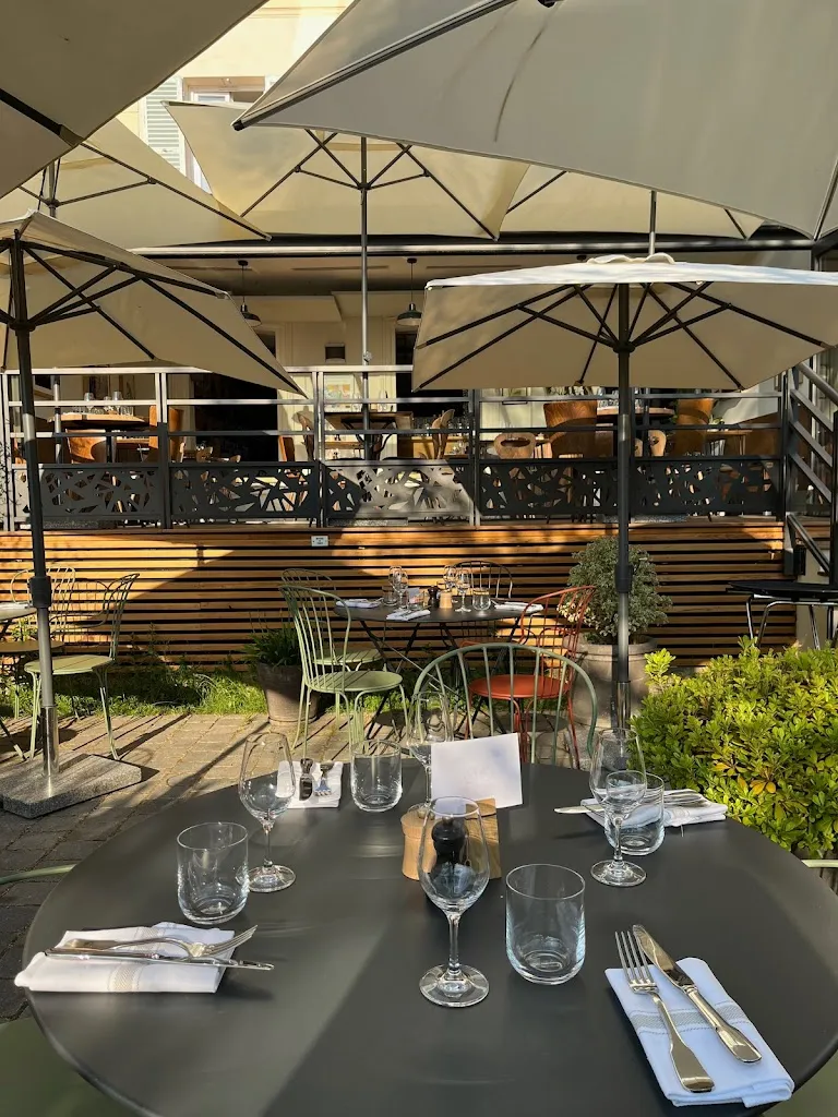 La Cuiller en Bois Restaurant in Chesnay-Rocquencourt