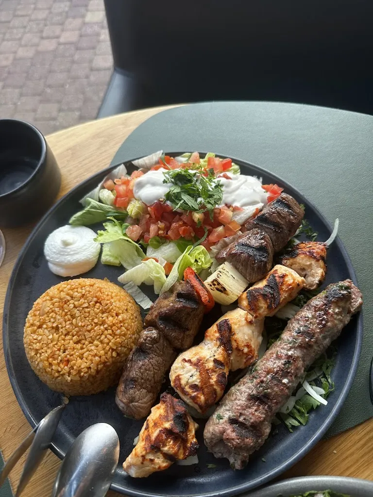 Rodrigo Castillo_Oh...Liban | Restaurant libanais 78_Chesnay-Rocquencourt_Bewertung