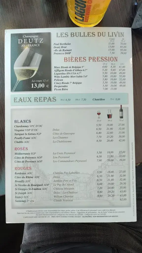 Menu_Livin'Café._Chesnay-Rocquencourt_image_3