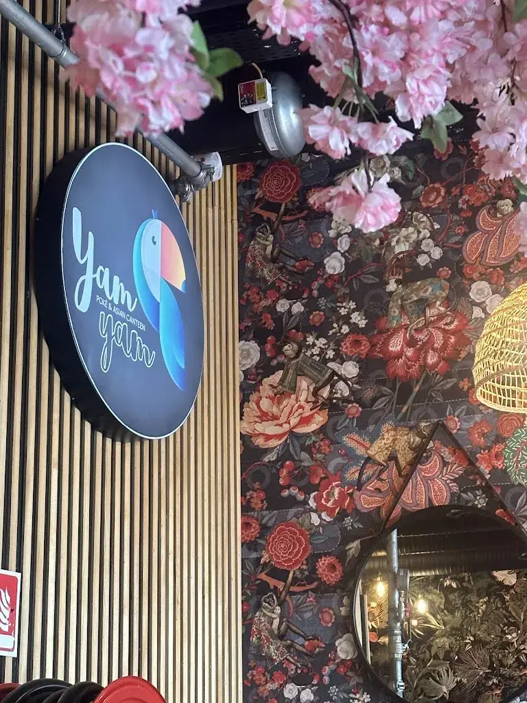 Fippy Jasmine_Yamyam_Chesnay-Rocquencourt_review