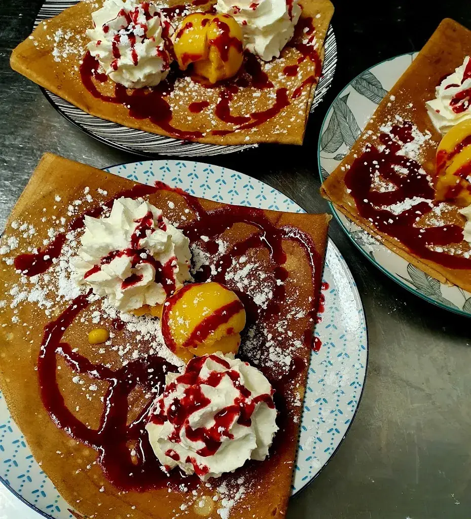 Mademoiselle Suzette_Chesnay-Rocquencourt_slider_image_3