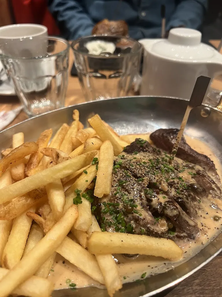 Xiaowen_Hippopotamus Steakhouse_Chesnay-Rocquencourt_review