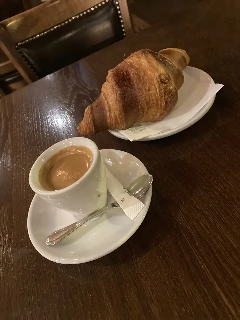 duc78140_Civette Nouvelle France_Chesnay-Rocquencourt_review