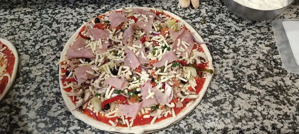 Allo Pizza Le Chesnay_Le_slider_image_3