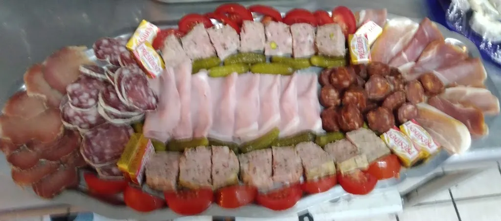 Eric BOUTIKEO_Comme chez Swan_Saint-Julien-Molhesabate_recensione