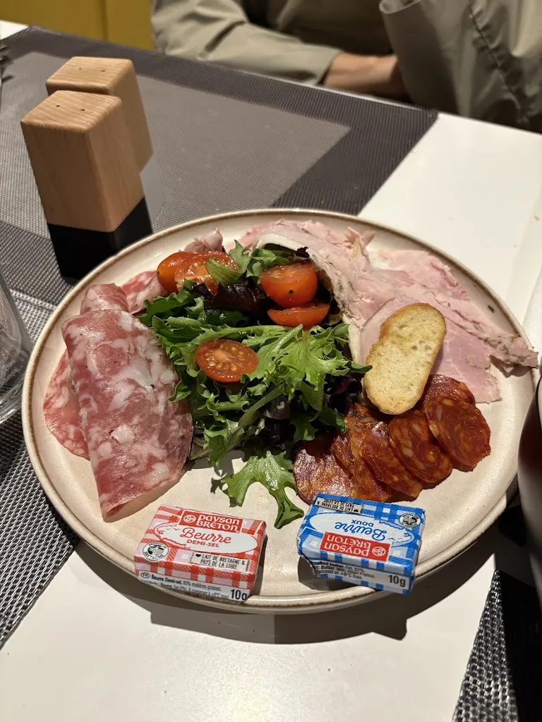 Gabriel G._N CAFE._Chesnay-Rocquencourt_recensione