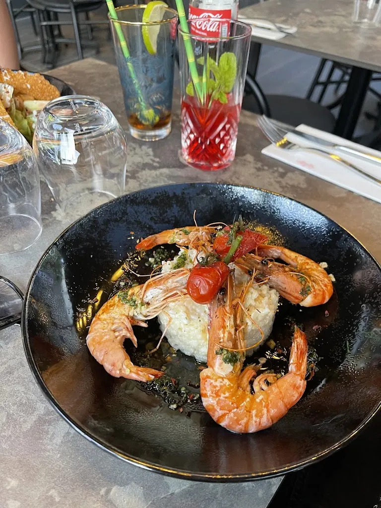 Casa Milana_Limeil-Brévannes_slider_image_3