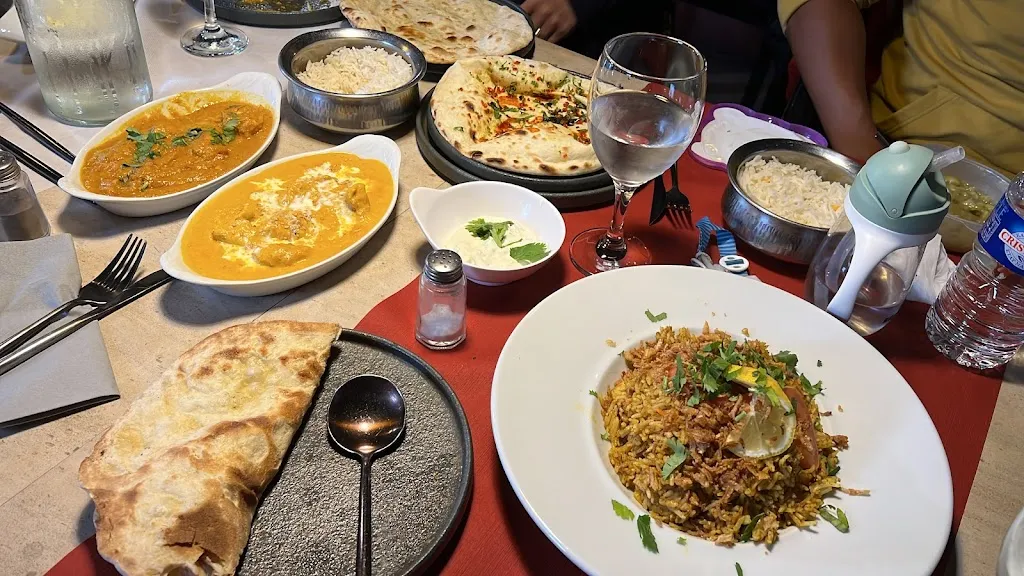 Faiza Majeed_Daadi Kitchen_Mureaux_review