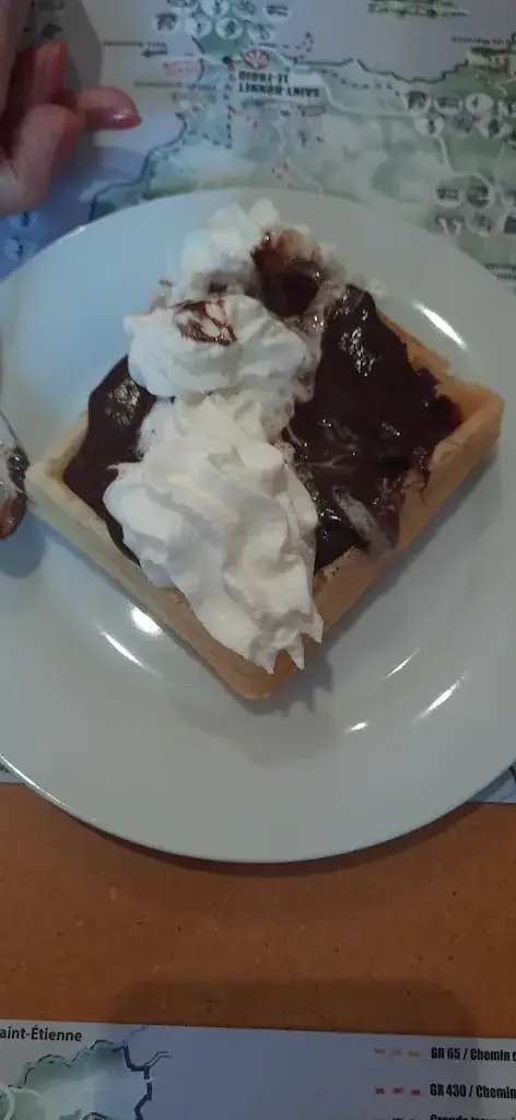 Paul Kreijen_La Coquelle des Coissous_Saint-Romain-Lachalm_review